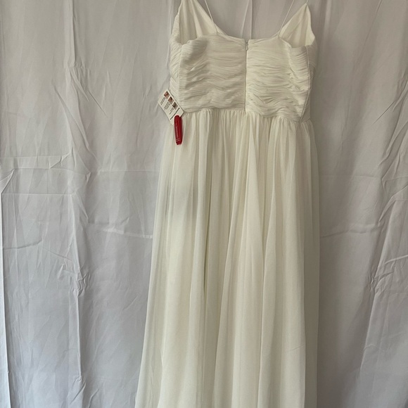 Ieena for Mac Duggal White Faux Wrap Sleeveless Flowy Midi Dress - Picture 6 of 10